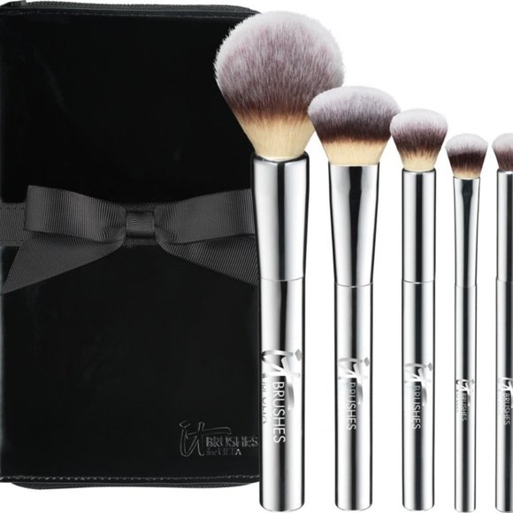 NIP ✅ It Cosmetics Your Beautiful Basics Airbrush 101 5 pc Makeup Brush Set ✨NIP - Picture 4 of 5